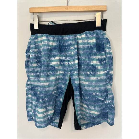 Lululemon Mens Board Shorts Trunks 9” Blue Striped Lined W/ Compression Shorts M - Picture 1 of 7